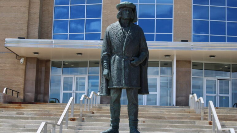 Confederation-Building-John-Cabot-864x576